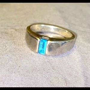 James Avery sterling silver ring with blue topaz stone, sz 6